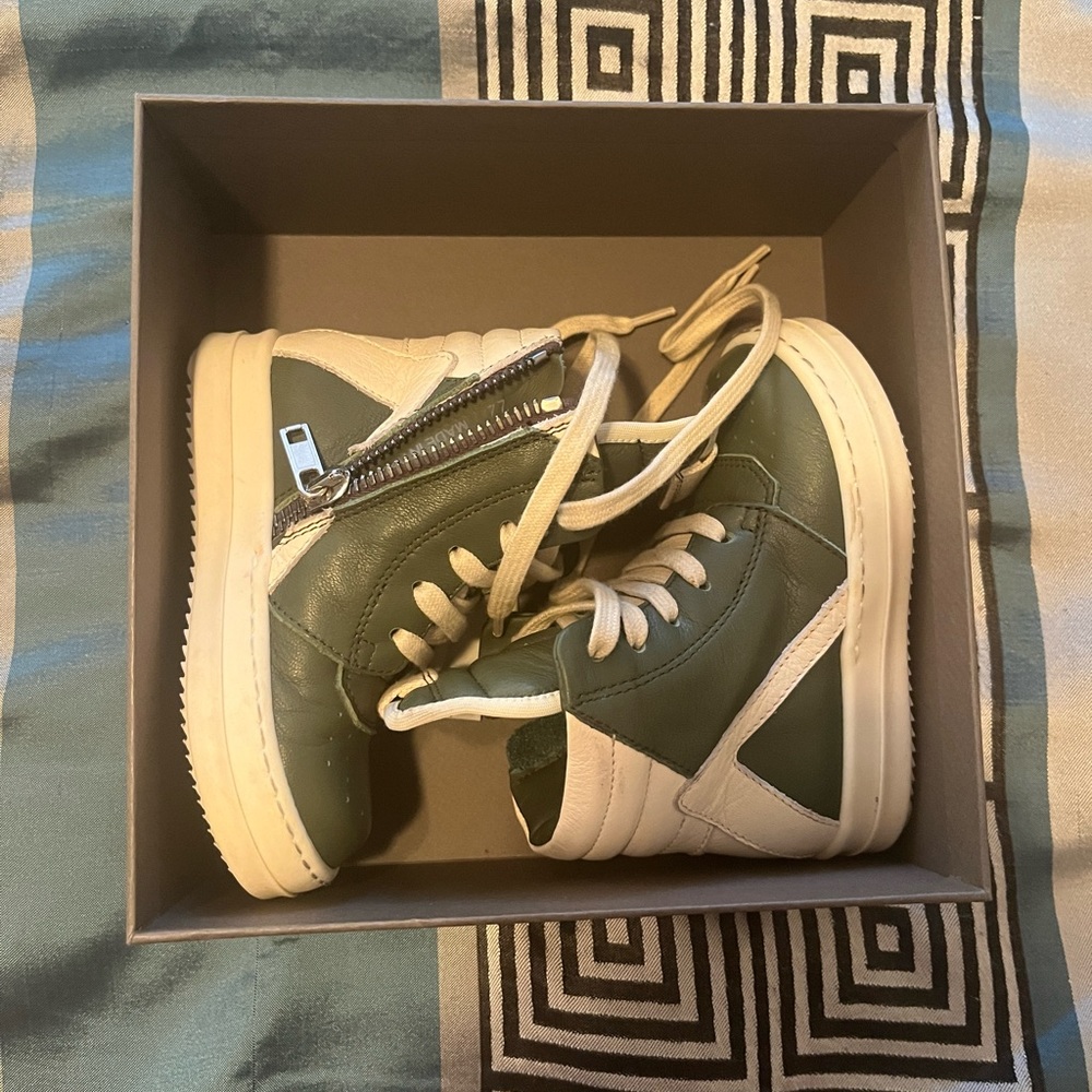 Baby Rick Owens worn Twice